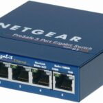 NETGEAR Unmanaged Gigabit Ethernet (10/100/1000) Blue (GS105UK)