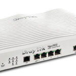Draytek Vigor 2832 wired router Gigabit Ethernet White